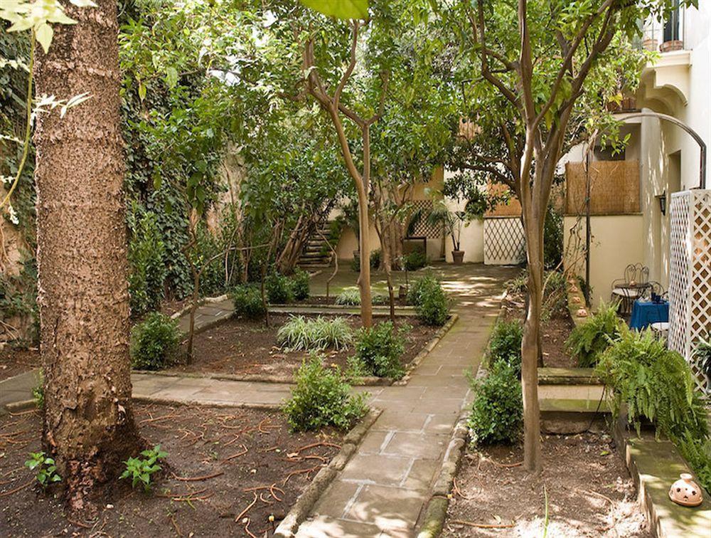Palazzo Bernardini Bed & Breakfast 2*